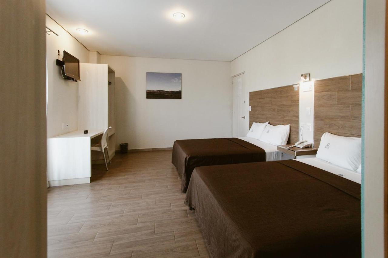 Hotel Guiva Aeropuerto Oaxaca Zewnętrze zdjęcie