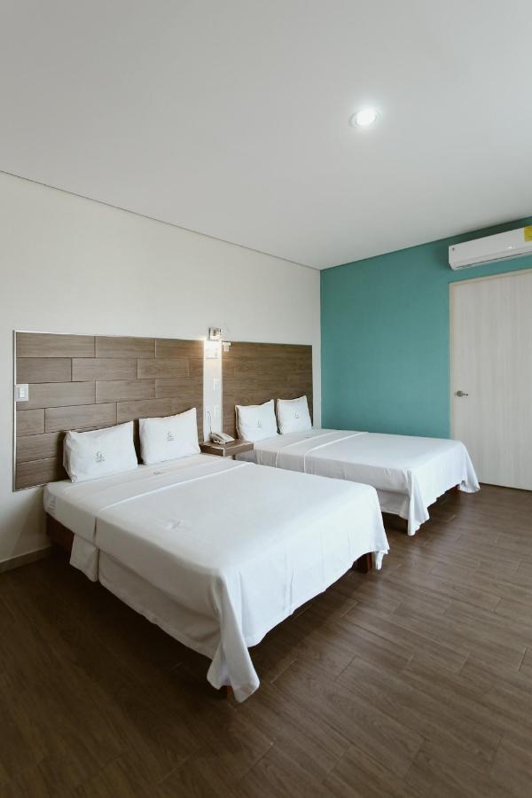 Hotel Guiva Aeropuerto Oaxaca Zewnętrze zdjęcie
